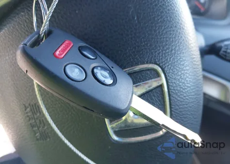 2010 Honda Accord 2.4 Ex-L from USA, damaged, VIN 1HGCP2F83AA164602